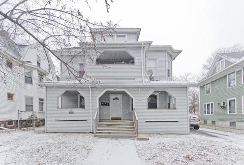 297 Dickinson St, Springfield, MA 01108 photo 33