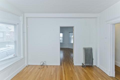 297 Dickinson St, Springfield, MA 01108 photo 29