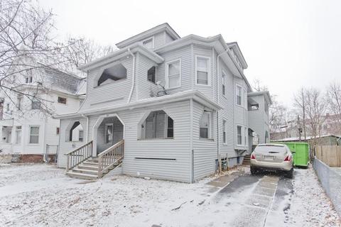 297 Dickinson St, Springfield, MA 01108 photo 2