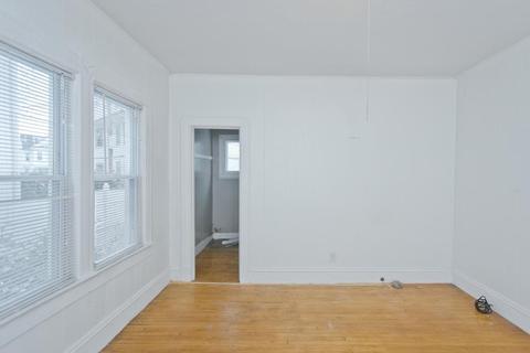 297 Dickinson St, Springfield, MA 01108 photo 25