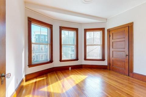 54 Pemberton St, Cambridge, MA 02140 photo 15