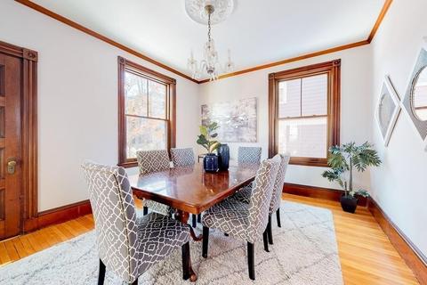 54 Pemberton St, Cambridge, MA 02140 photo 6