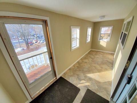 41 Lewis St, Athol, MA 01331 photo 2