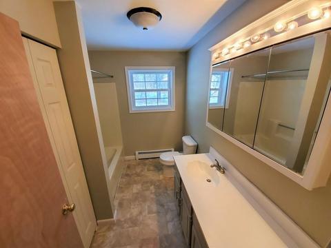 41 Lewis St, Athol, MA 01331 photo 15