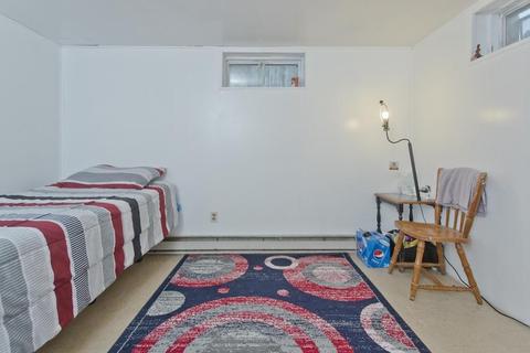 96 Arnold St, Chicopee, MA 01013 photo 24