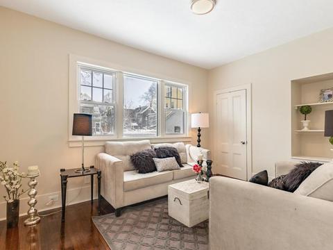 4 Barton Pl, Salem, MA 01970 photo 3