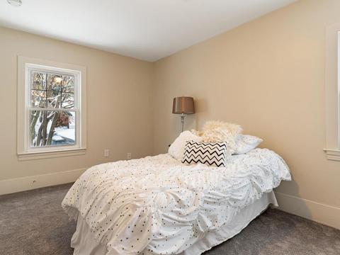 4 Barton Pl, Salem, MA 01970 photo 12