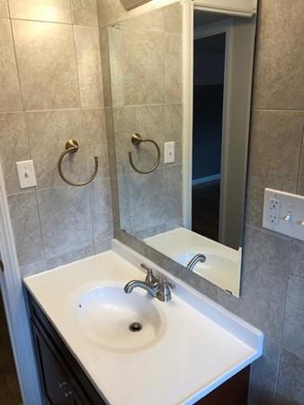 17 Frank St, Springfield, MA 01119 photo 18