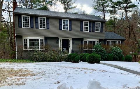 1 Mohawk Rd, Andover, MA 01810 photo 1