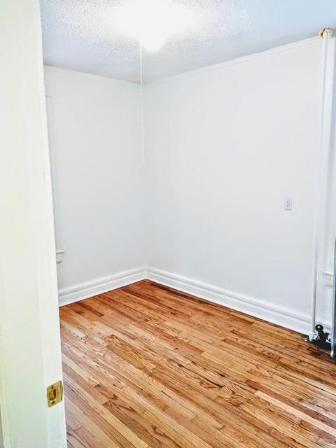 97 Marion St, Springfield, MA 01109 photo 7