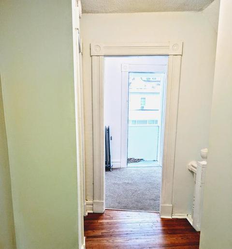 97 Marion St, Springfield, MA 01109 photo 9
