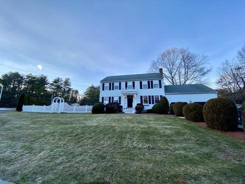 8 Notch Rd, Walpole, MA 02081 photo 1