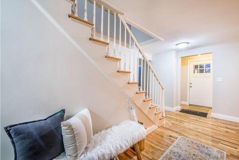 7 Campbell Pl, Chicopee, MA 01020 photo 11