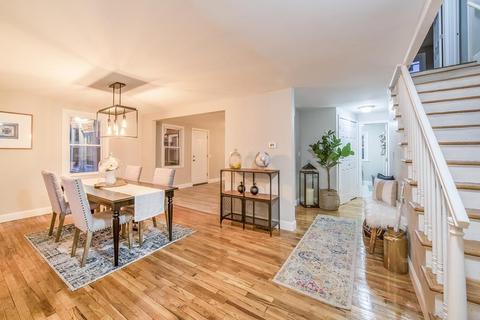 7 Campbell Pl, Chicopee, MA 01020 photo 3