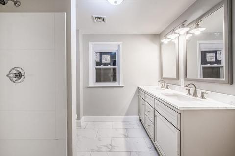 7 Campbell Pl, Chicopee, MA 01020 photo 17