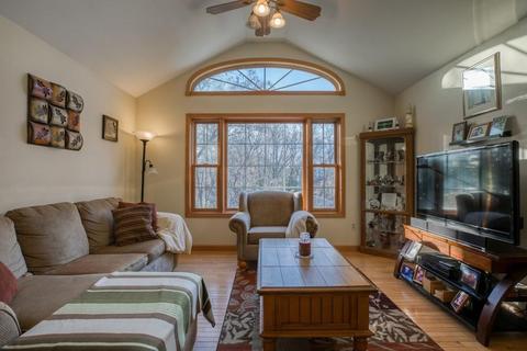 87 Beaudry Ave, Chicopee, MA 01020 photo 3