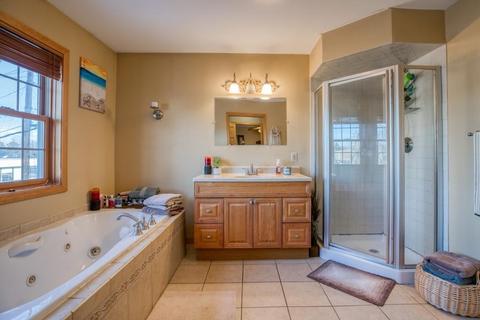 87 Beaudry Ave, Chicopee, MA 01020 photo 11