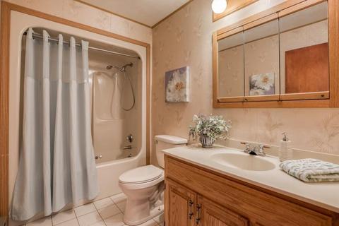 87 Beaudry Ave, Chicopee, MA 01020 photo 30