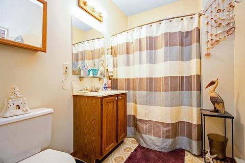 525 Grattan St, Chicopee, MA 01020 photo 12