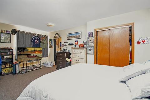 525 Grattan St, Chicopee, MA 01020 photo 26