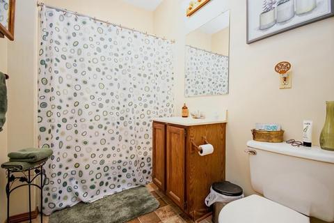 525 Grattan St, Chicopee, MA 01020 photo 21