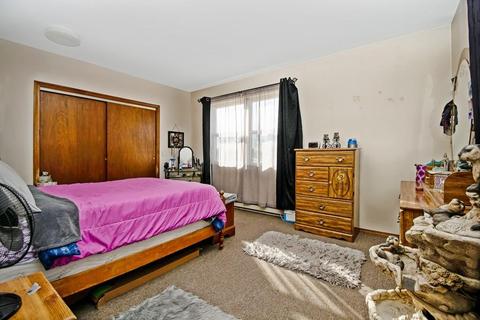 525 Grattan St, Chicopee, MA 01020 photo 20