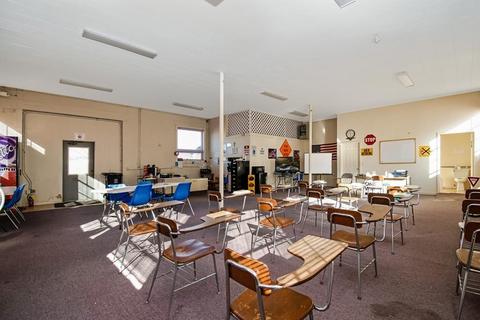 525 Grattan St, Chicopee, MA 01020 photo 37