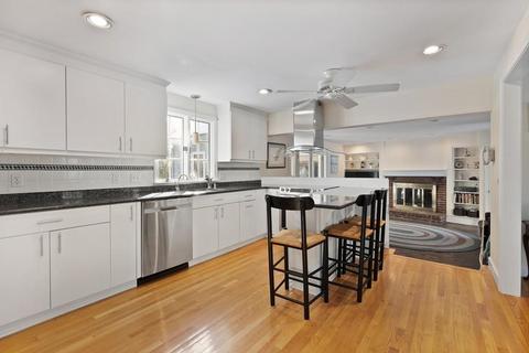 18 Winfield Rd, Hingham, MA 02043 photo 4