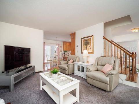 86 Wimbledon Xing, Dracut, MA 01826 photo 8