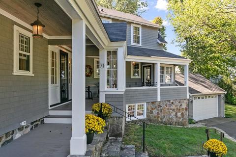 71 Bubier Rd, Marblehead, MA 01945 photo 2