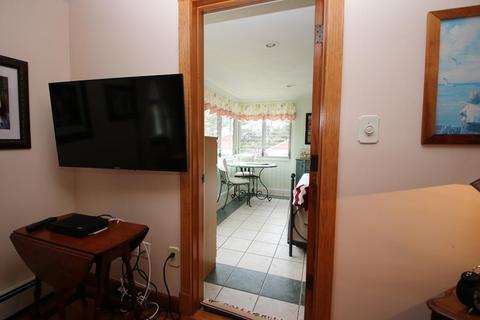 8 Earlene Dr, Saugus, MA 01906 photo 19