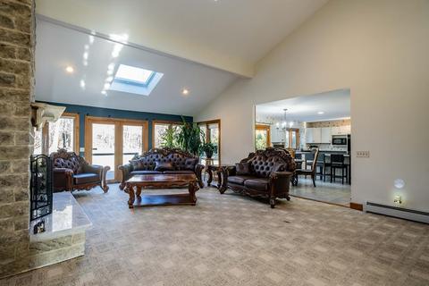 52 Marla Cir, Westfield, MA 01085 photo 11