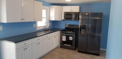 76 Penncastle St, Springfield, MA 01129 photo 5