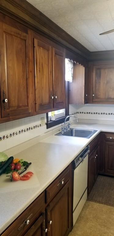 68 Shoreline Dr, Ware, MA 01082 photo 9
