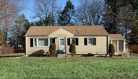 15 Juniper Dr, Springfield, MA 01119 photo 1