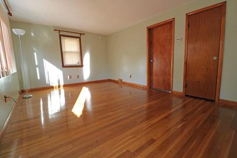 15 Juniper Dr, Springfield, MA 01119 photo 7