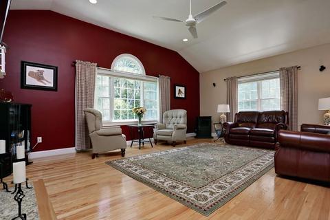10 Jared Dr, Sutton, MA 01590 photo 7