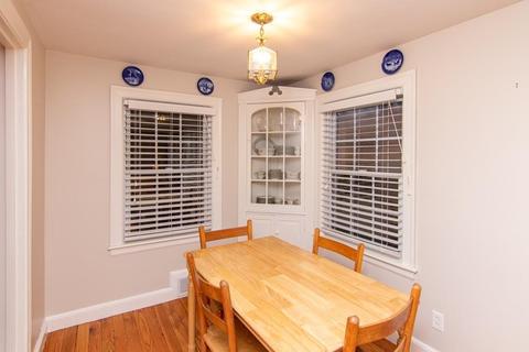 10 Eisenhower Ave, Natick, MA 01760 photo 7