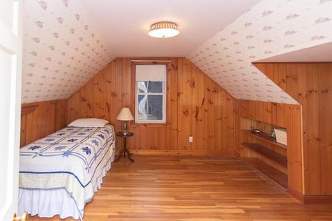 10 Eisenhower Ave, Natick, MA 01760 photo 15
