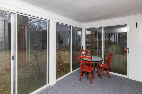10 Eisenhower Ave, Natick, MA 01760 photo 21