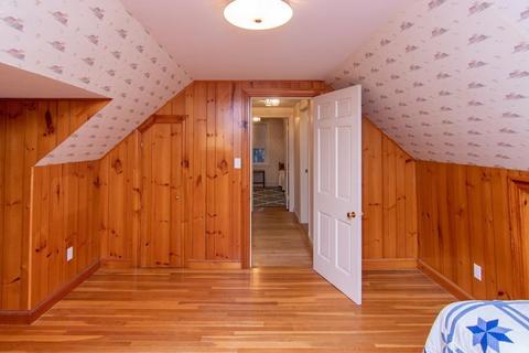 10 Eisenhower Ave, Natick, MA 01760 photo 16