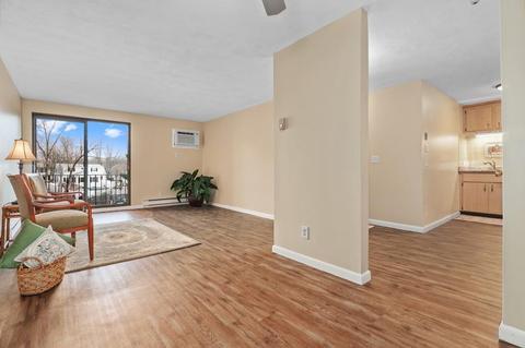 11 Riverside Ave #202, Danvers, MA 01923 photo 4