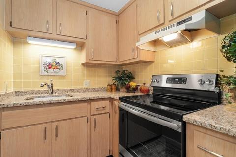 11 Riverside Ave #202, Danvers, MA 01923 photo 2