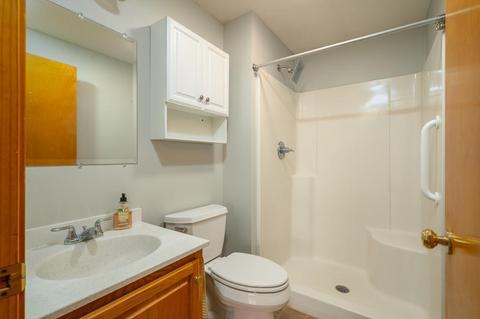 39 Plain St, Easthampton, MA 01027 photo 27