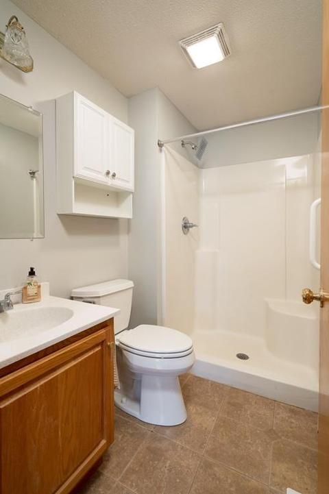 39 Plain St, Easthampton, MA 01027 photo 26