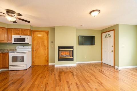 39 Plain St, Easthampton, MA 01027 photo 23
