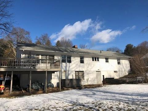 20 Highland St, Ware, MA 01082 photo 3