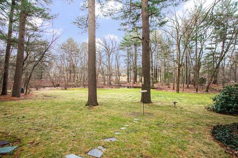 124 Edgewater Dr, Needham, MA 02492 photo 23