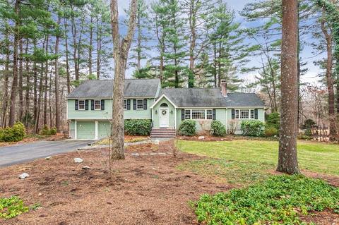 124 Edgewater Dr, Needham, MA 02492 photo 2