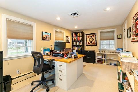 124 Edgewater Dr, Needham, MA 02492 photo 15